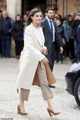 Queen Letizia of Spain фото №1159479