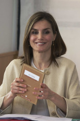 Queen Letizia of Spain фото №1158193