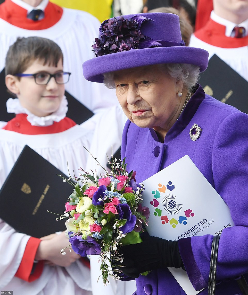 Королева Елизавета Вторая (Queen Elizabeth ll )