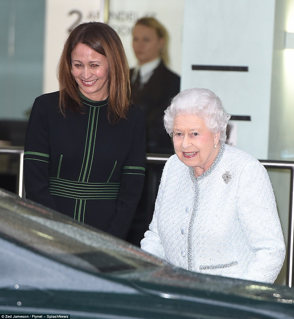 Королева Елизавета Вторая (Queen Elizabeth ll )