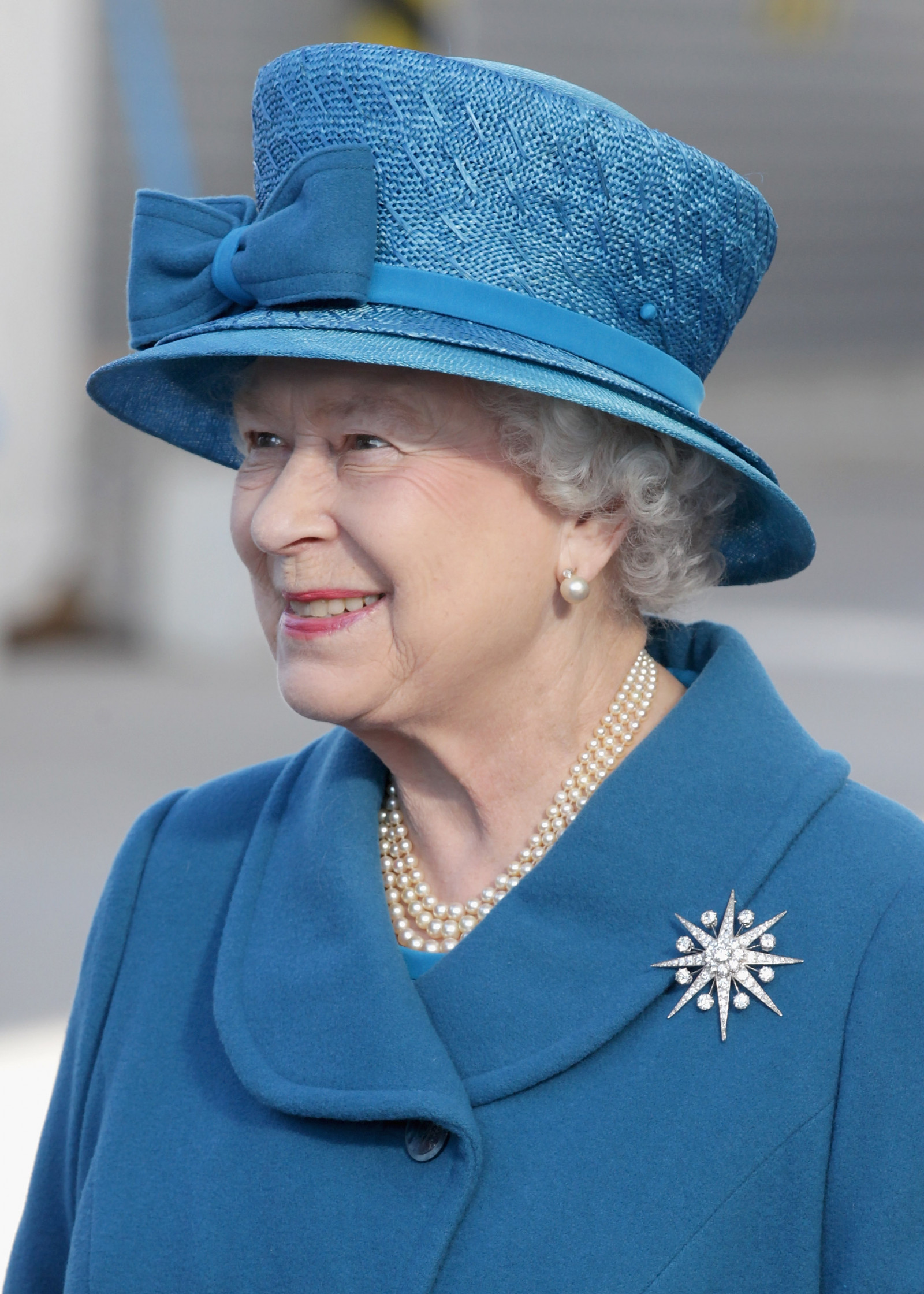 Королева Елизавета Вторая (Queen Elizabeth ll )