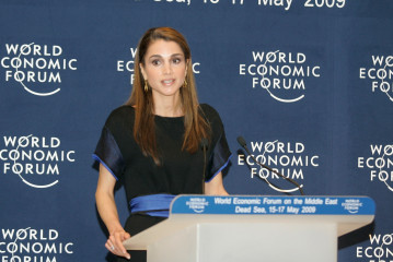 Queen Rania фото №521408