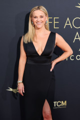 Reese Witherspoon – AFI Life Achievement Award Honoring Nicole Kidman 2024 фото №1394185