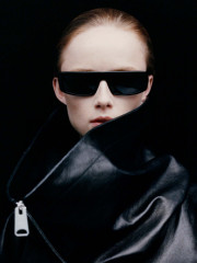 Rianne van Rompaey for Khaite F/W 2024/25 фото №1402660