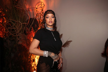 Rihanna - Rihanna's Met Gala After Party in New York 09/13/2021 фото №1311515