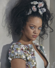Rihanna by Dennis Leupold for Harper's Bazaar US (May 2019) фото №1332859