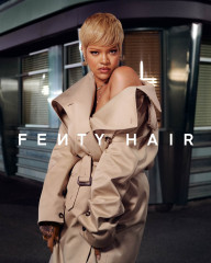 Rihanna - Fenty Hair (2024) фото №1396932