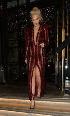 Rita Ora - Leaves Corinthia Hotel in London 11/18/2018 фото №1120456