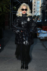 Rita Ora - Leaves Hotel in New York 11/22/2018 фото №1121153