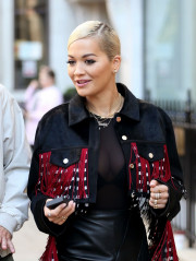 Rita Ora - BBC Radio One in London 09/27/2018 фото №1104505