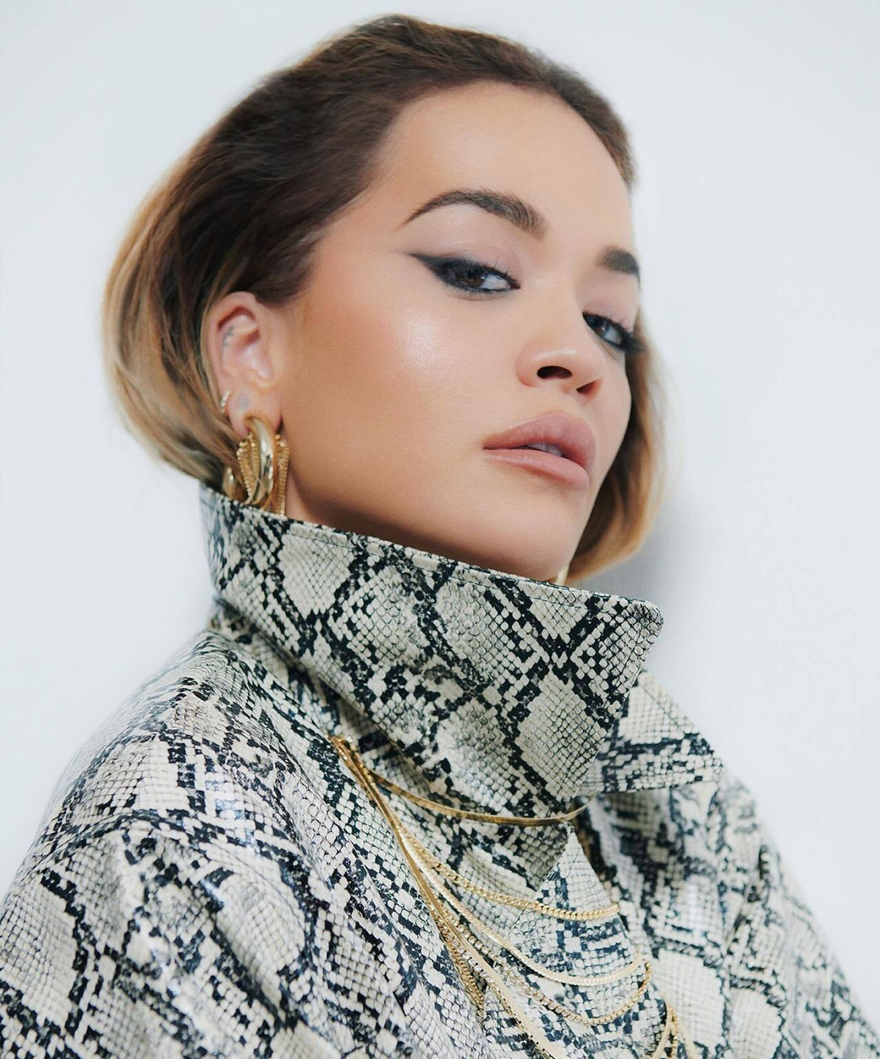 Рита Ора (Rita Ora)