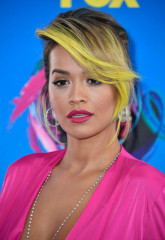 Rita Ora at Teen Choice Awards 08/13/2017 фото №988244