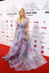 Rita Ora-Aria Award 2018 in Sydney  фото №1121791