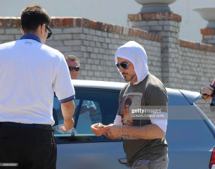 Robert Downey Jr - Malibu 05/28/2012 фото №1272715