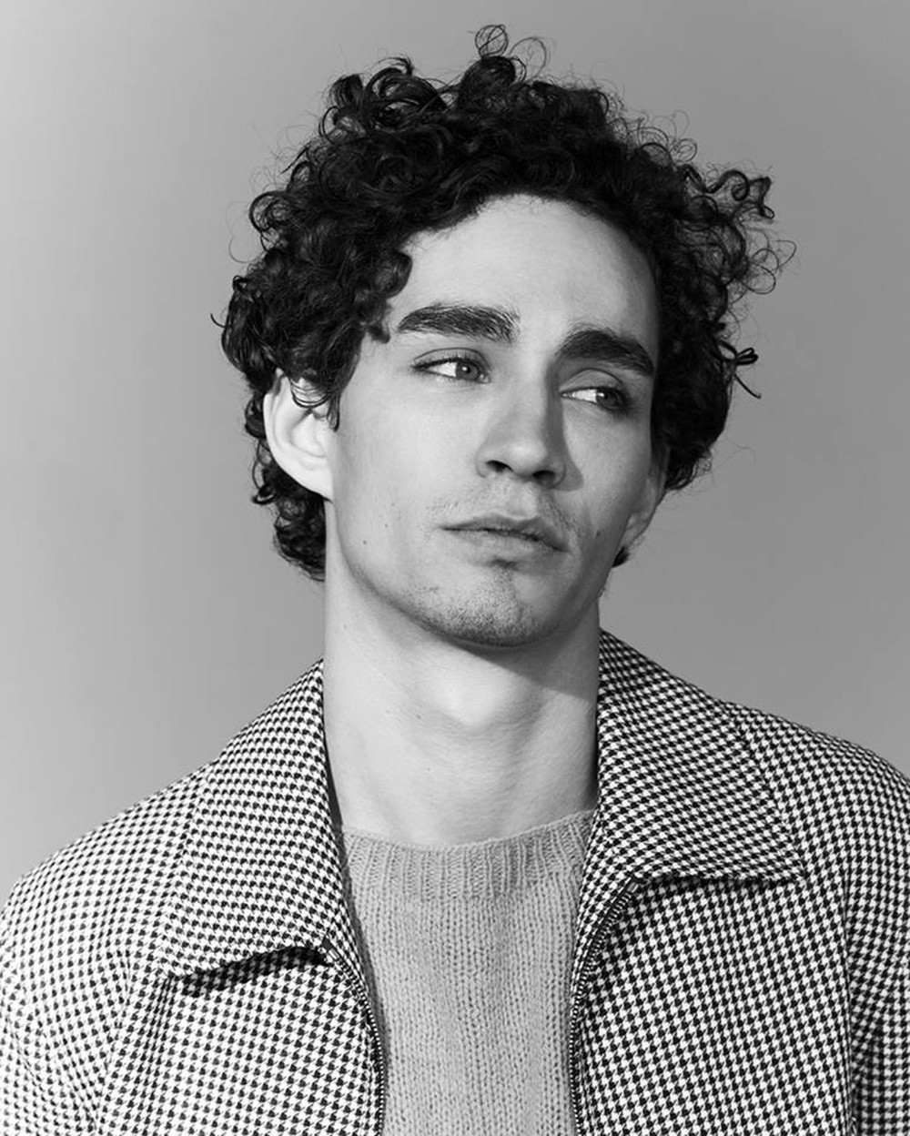 Роберт Шиэн (Robert Sheehan)