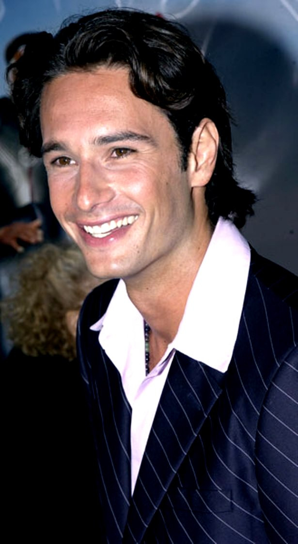 Родриго Санторо (Rodrigo Santoro)