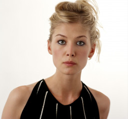 Rosamund Pike фото №503224