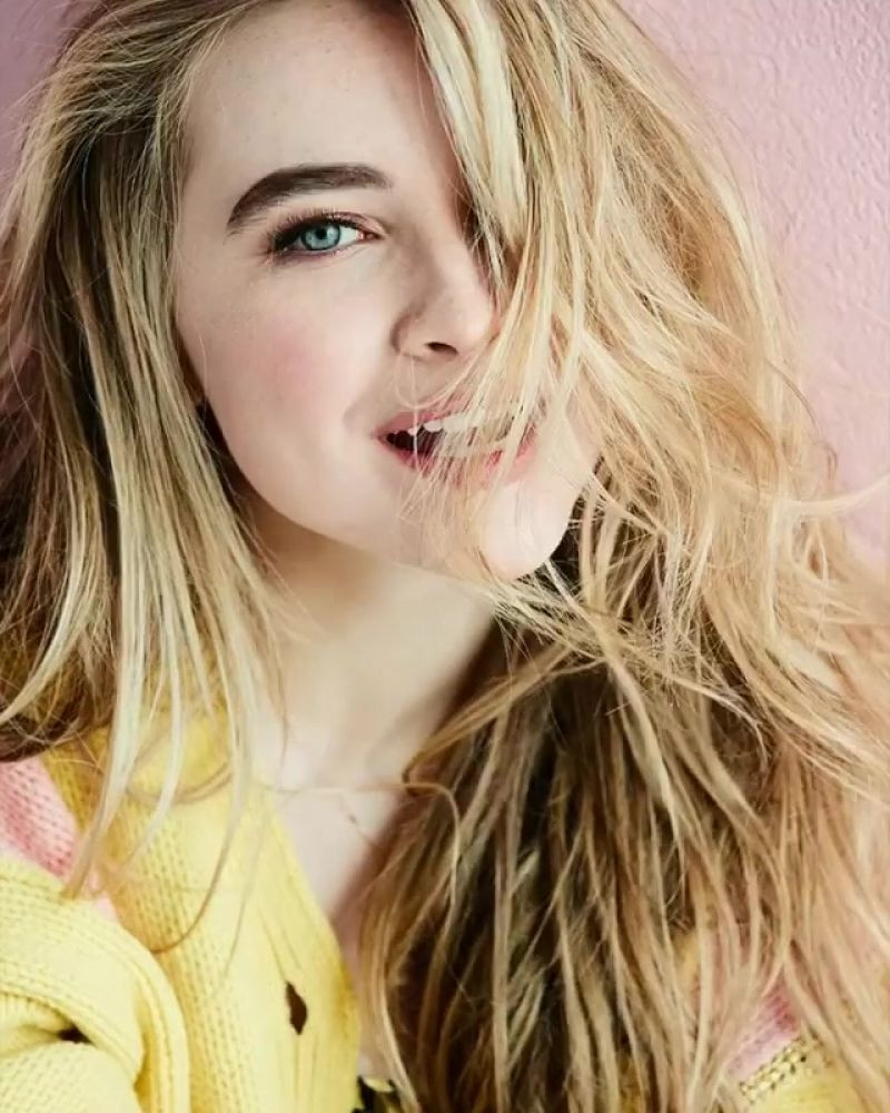 Сабрина Карпентер (Sabrina Carpenter)