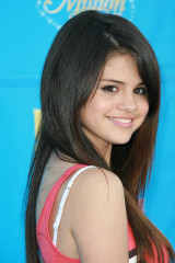 Selena Gomez фото №429257