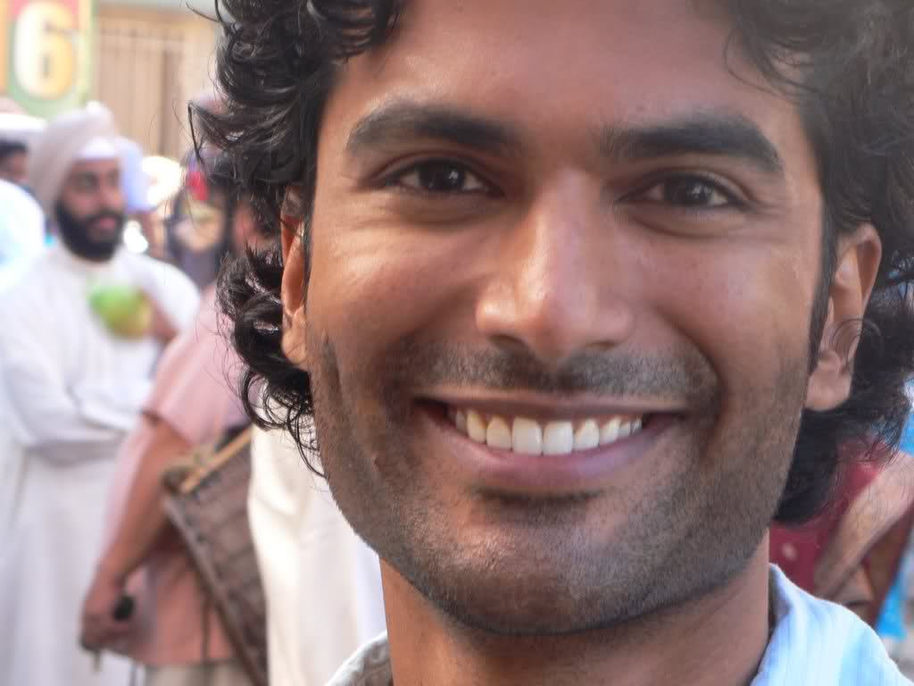 Сендхил Рамамурти (Sendhil Ramamurthy)