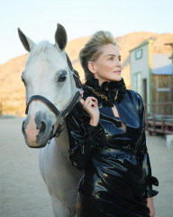 Sharon Stone by Michael Muller for Vogue Greece // 2020 фото №1282235