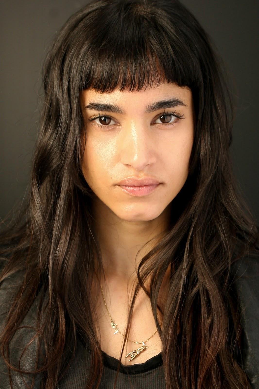 София Бутелла (Sofia Boutella)