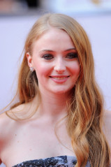 Sophie Turner (actress) фото №732459