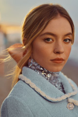 SYDNEY SWEENEY for Elite Daily, December 2019 фото №1236391