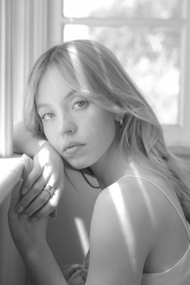 Sydney Sweeney for S/ Magazine Summer 2023 фото №1379459