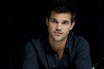 Taylor Lautner фото №535566