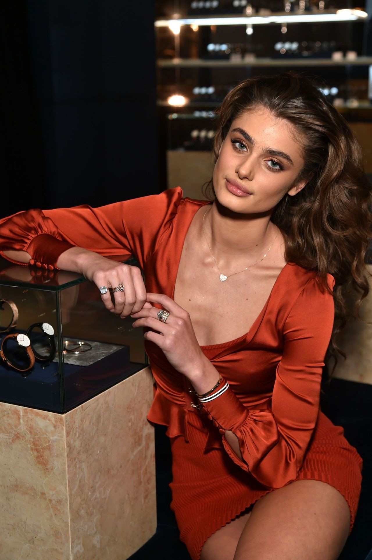 Тейлор Хилл (Taylor Hill)