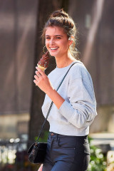 Taylor Hill фото №979000