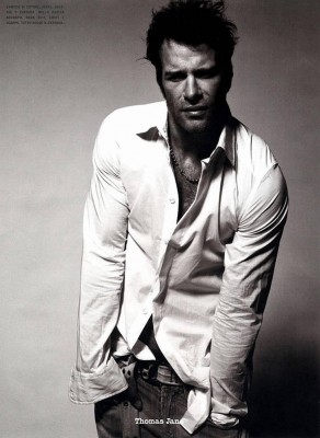 Next photo of Thomas Jane