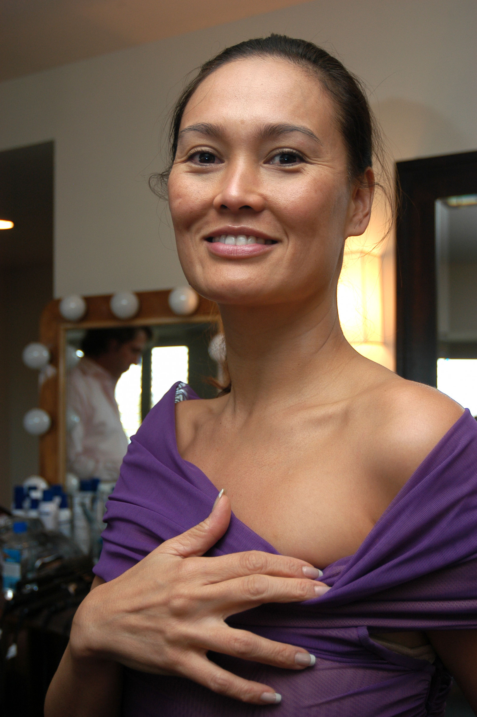 Тиа Каррере (Tia Carrere)