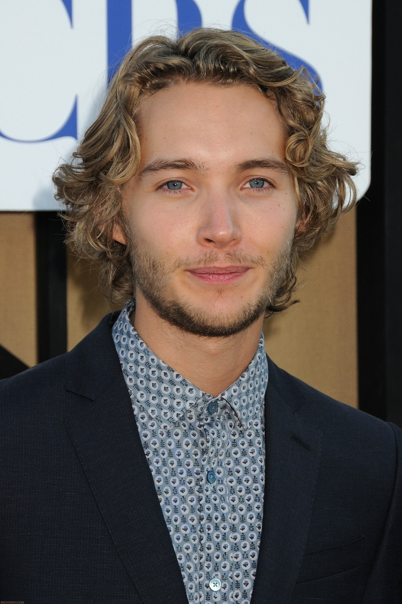 Тоби Регбо (Toby Regbo )