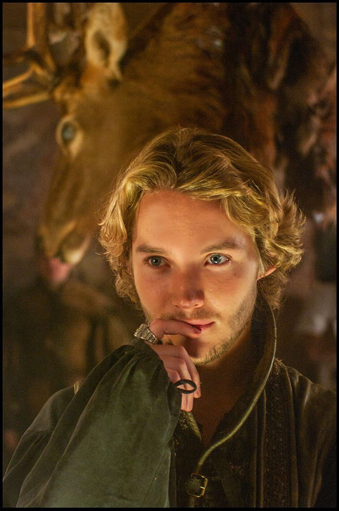 Тоби Регбо (Toby Regbo )