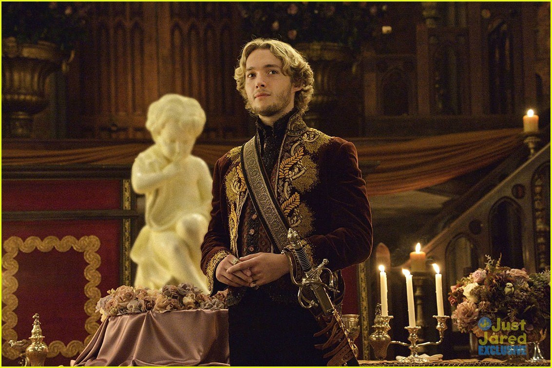 Тоби Регбо (Toby Regbo )