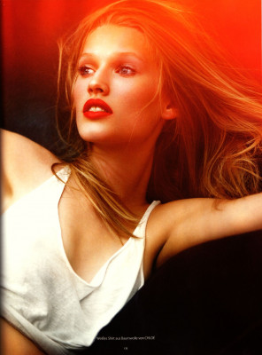 Toni Garrn фото №182449