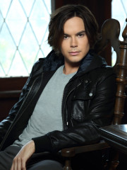 Tyler Blackburn фото №810632