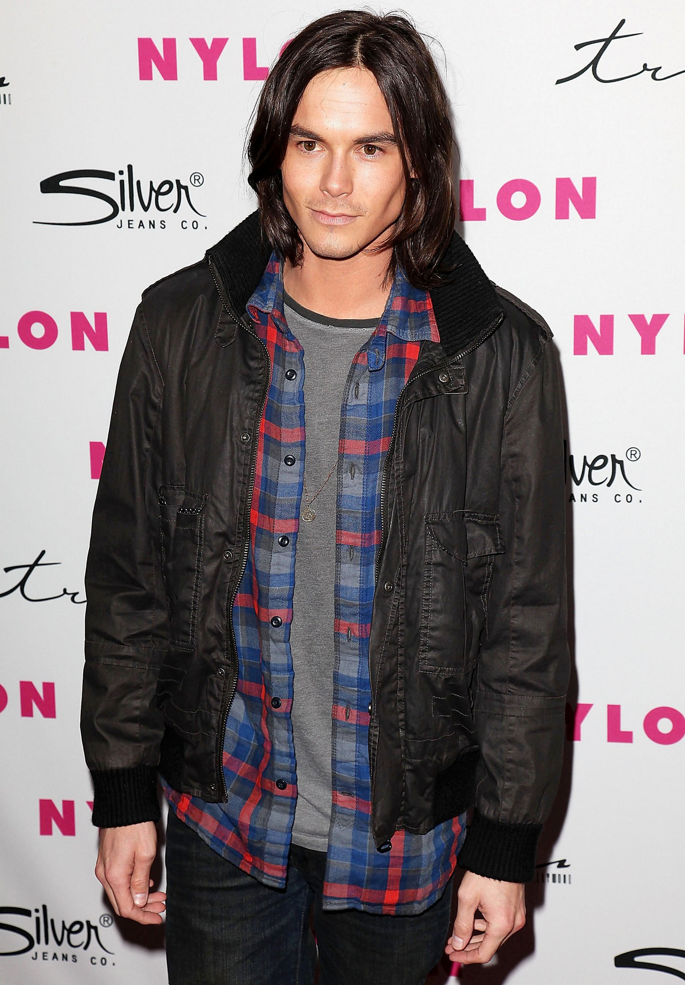 Тайлер Блэкберн (Tyler Blackburn)