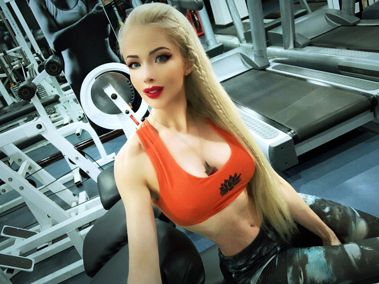 Валерия Лукьянова Valeria Lukyanova фото №1226665