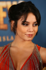 Vanessa Hudgens фото №460159