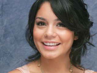 Vanessa Hudgens фото №197687