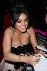 Vanessa Hudgens фото №608696