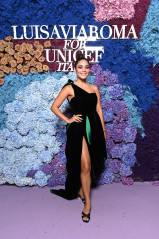 Vanessa Hudgens - UNICEF Charity Gala in Capri, Italy 07/31/2021 фото №1304655