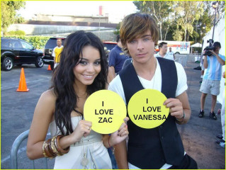 Vanessa Hudgens фото №293418