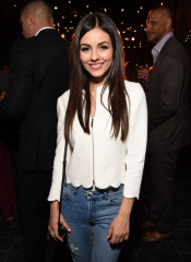 Victoria Justice – TAO, Beauty + Essex, Avenue + Luchini LA Grand Opening  фото №948197