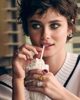 Taylor Hill