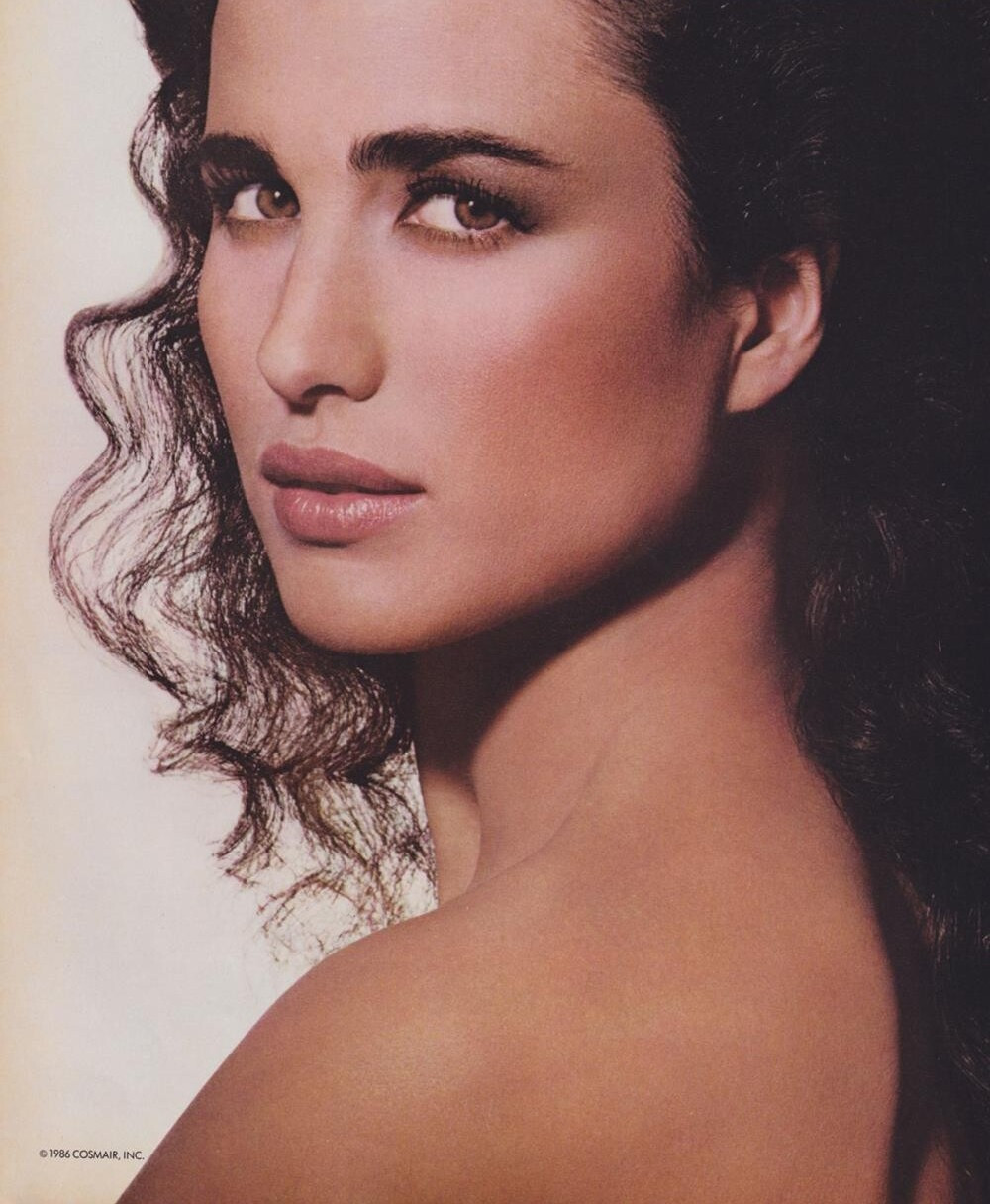 Andie Macdowell