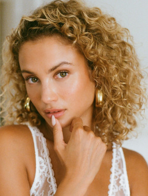 Rose Bertram